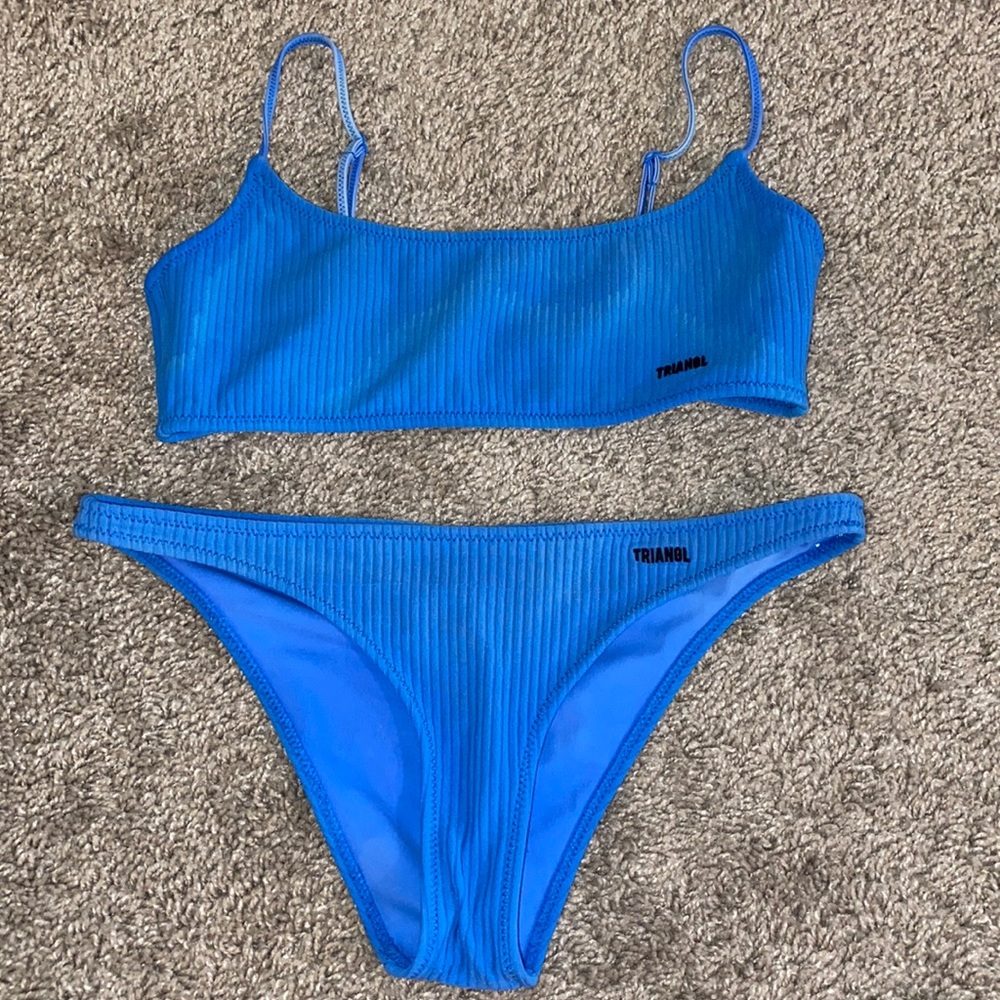 Triangl Bikini